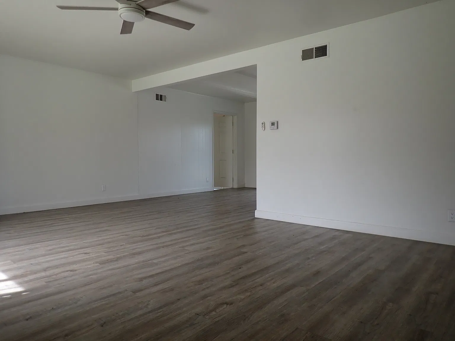 3 bed, 1598 sqft, $4,750 — Photo 3