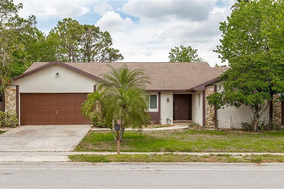 1st image of 485 Eagle Cir
