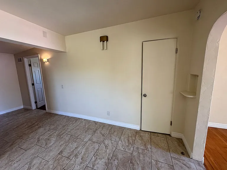 902 S Fremont Ave — Photo 14