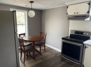 20 Matteson Ave #22, West Warwick, RI 02893
