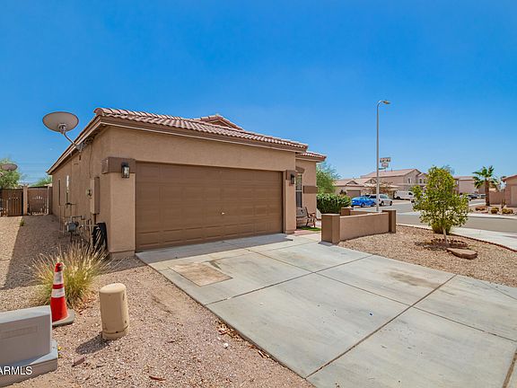 3rd image of 6333 W PIONEER Street