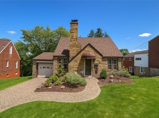 8 Keifer Dr, Pittsburgh, PA 15241