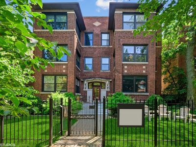4447 N Malden St APT 2, Chicago, IL, 60640