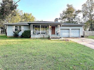 23 Jefferson Dr, Charleston, AR 72933