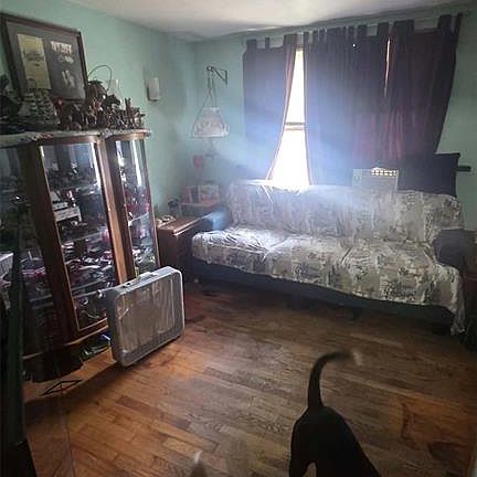 2nd image of 314 Cedar St