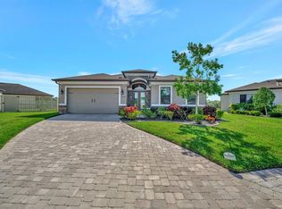 6620 35th Ct E, Sarasota, FL 34243
