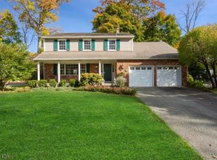 28 Rosemilt Pl, Morristown, NJ 07960