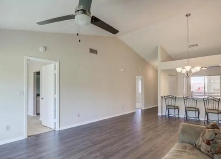 13130 White Marsh Ln #207 — Photo 4