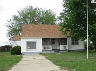 16 E Avenue D, South Hutchinson, KS 67505