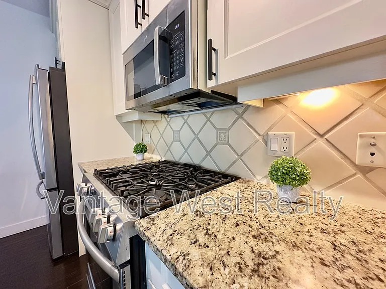 4042 Pritchard Dr N #2204 — Photo 2
