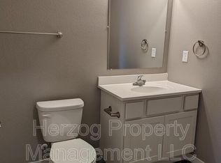 1873 10th Ave E APT 315, Alexandria, MN 56308