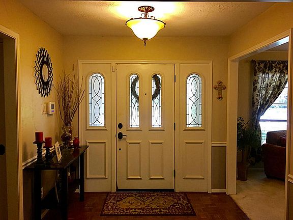 4th image of 2407 Willow Point Dr
