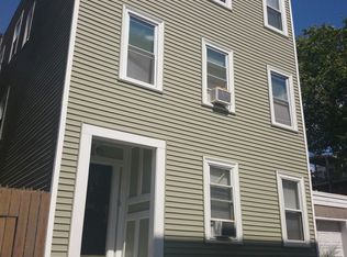 188 Gold St #1, South Boston, MA 02127