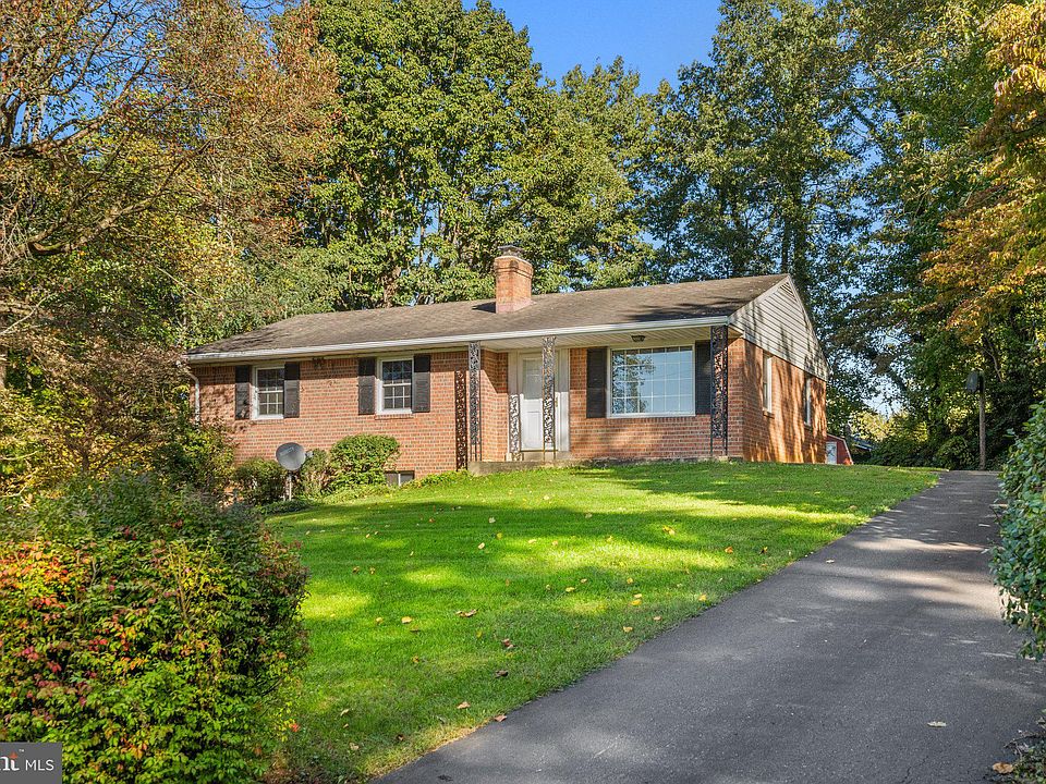 1st image of 18315 Fox Mountain Ln