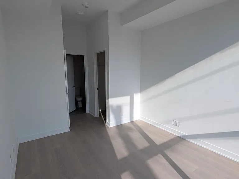 20 Deans Dr #319 — Photo 7