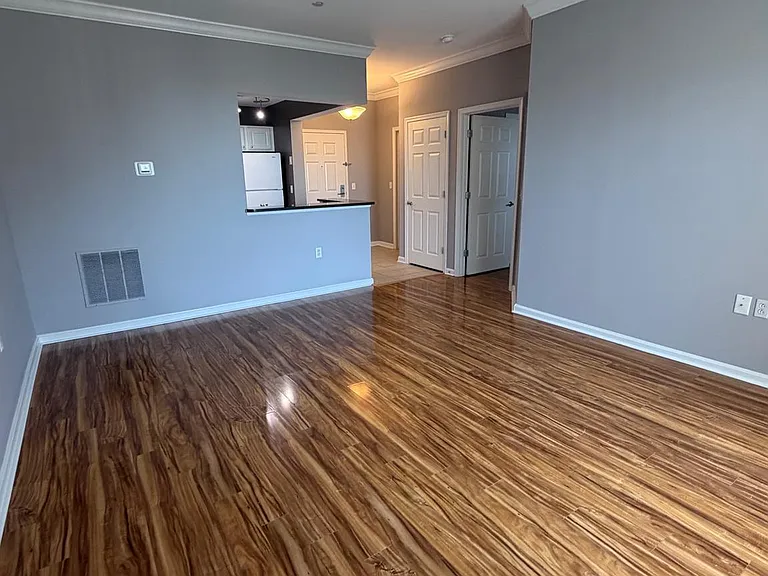 23 Pierside Dr #428 — Photo 6
