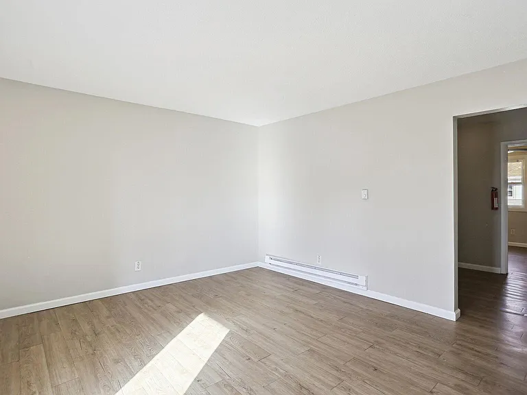 2206 Dale Dr #5 — Photo 4