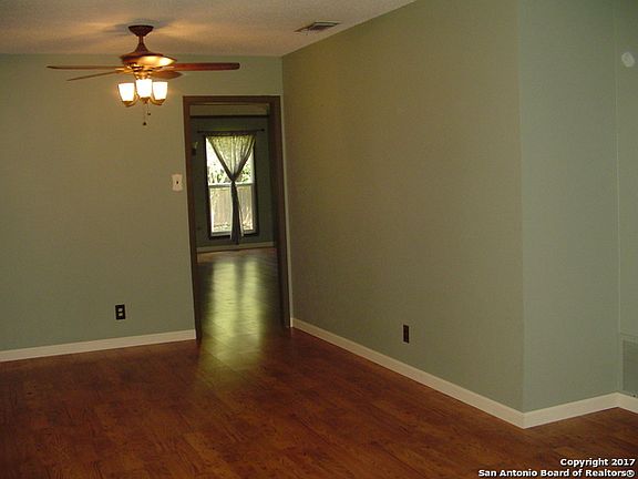 5th image of 10404 Northampton Dr