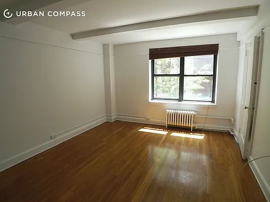 Rented by Compass | media 25