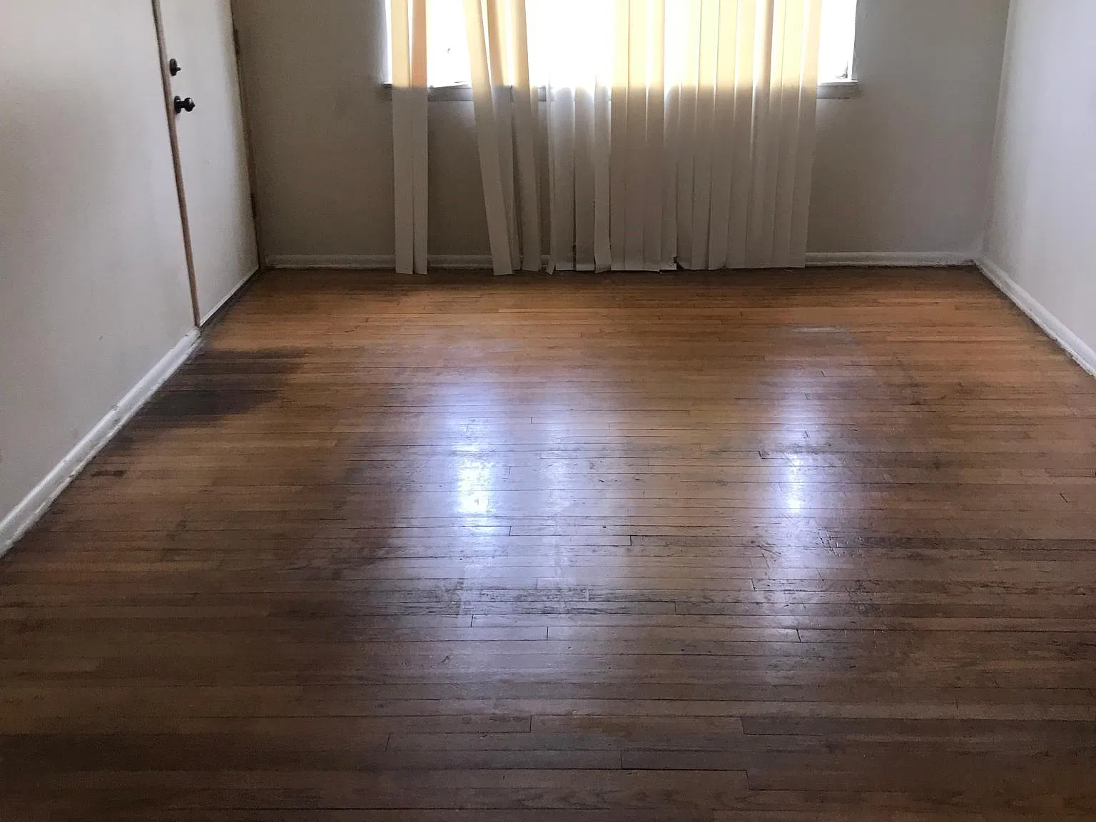 7720 W Bender Ave — Photo 2