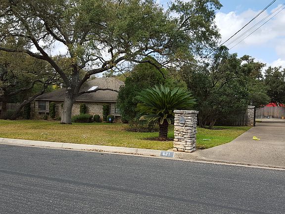3rd image of 621 Paseo Canada St