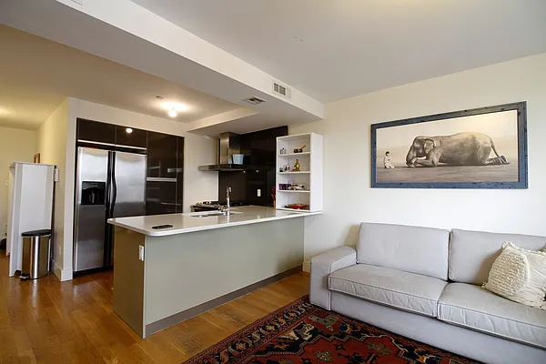 Rented by Compass | media 45