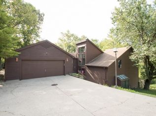 4680 Mission Ln, Cincinnati, OH 45223