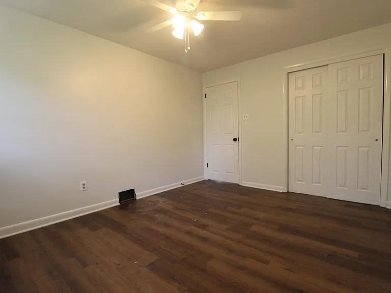 4422 Bloomfield Ave #2 — Photo 11