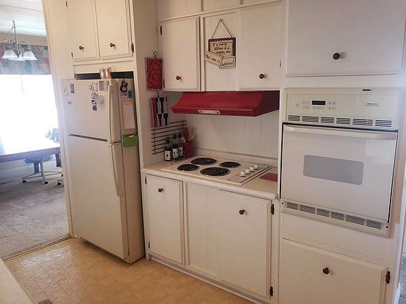 3rd image of 4065 E University Dr #130
