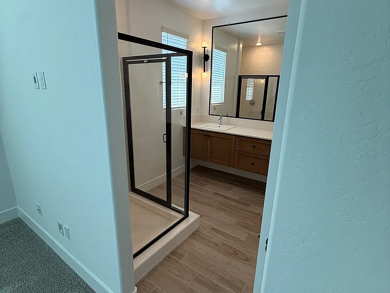 2762 E Tamarind Dr — Photo 22