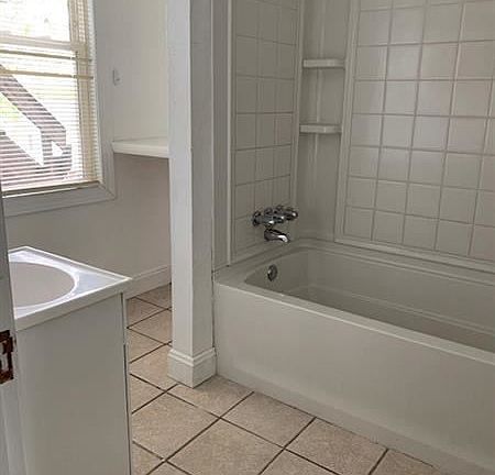 4th image of 316 S Spring Ave #2