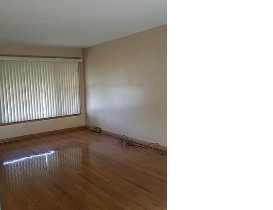 2nd image of 14345 Park Ave #1