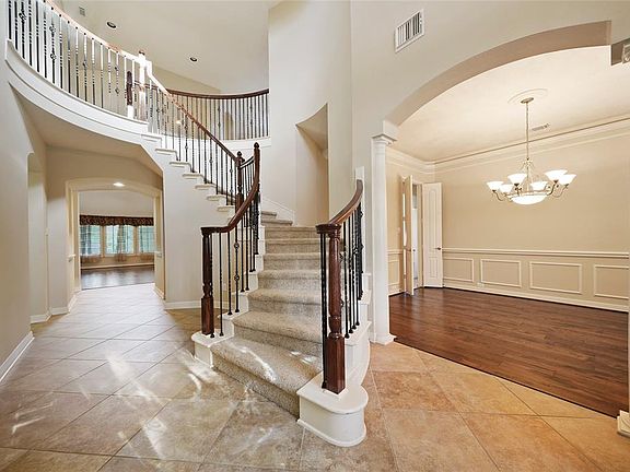 5th image of 7726 Creek Water Ln