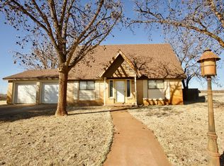 102 E 22nd St, Colorado City, TX 79512