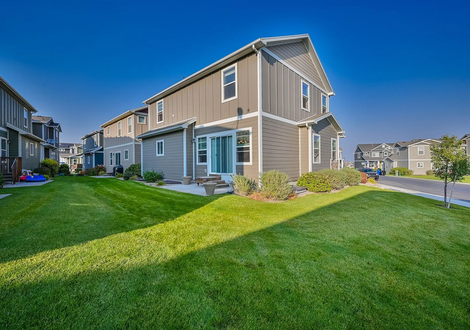 3 Bed / 2.5 Bath Single family Home for Rent in Herriman, UT — Photo 3