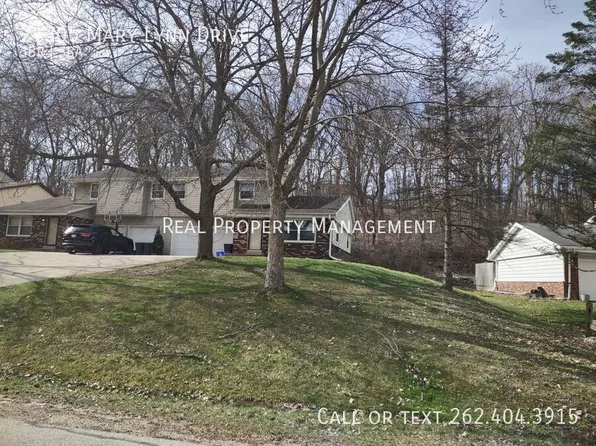 21305 Mary Lynn Dr, Brookfield, WI 53045