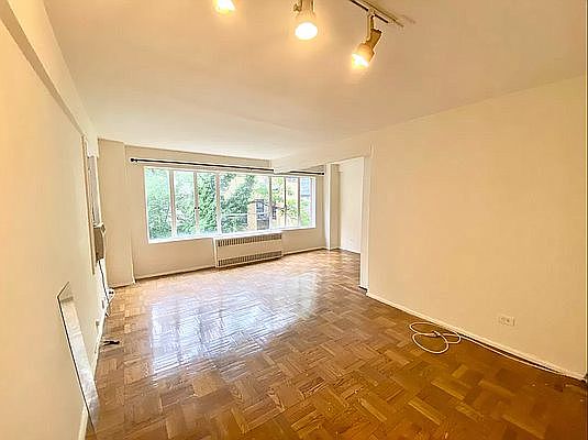 1st image of 117 E 37th St APT 2F