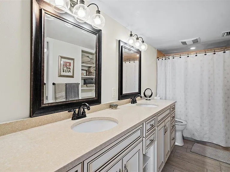 8770 Midnight Pass Rd #302B — Photo 20