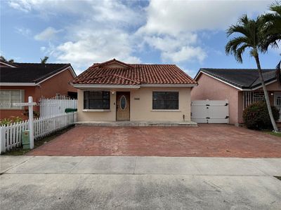 9058 NW 115th St, Hialeah Gardens, FL, 33018