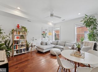 327 S 17th St APT 2R, Philadelphia, PA 19103