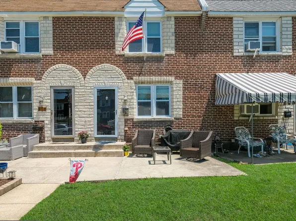 251 Westbrook Dr, Clifton Heights, PA 19018