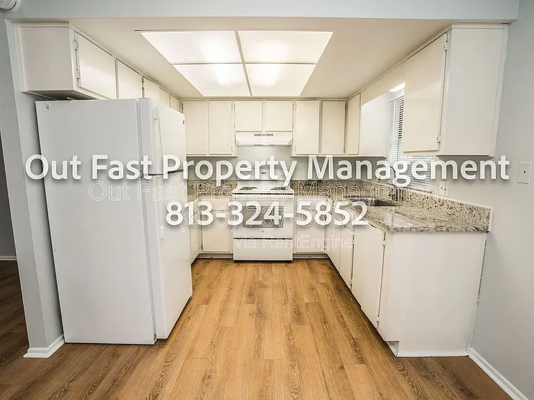 1273 Sylvia Ave — Photo 40