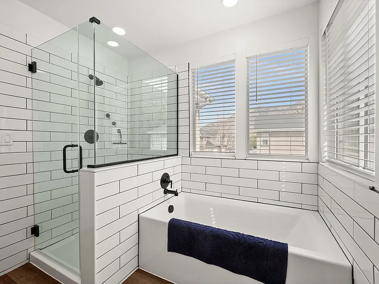 3548 E Wasatch Hills Ln — Photo 13