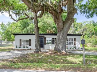 1140 Taylor St, Auburndale, FL 33823