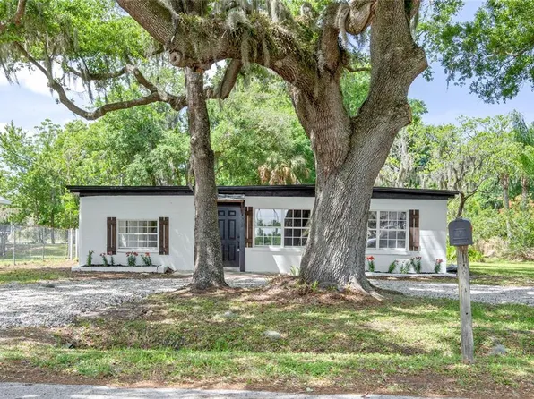1140 Taylor St, Auburndale, FL 33823