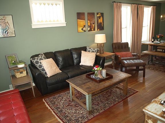 3rd image of 954 E Laird Ave