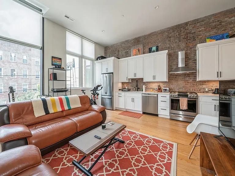 520 Palisade Ave #405 — Photo 1