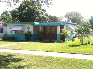 148 Bentley Dr, Miami Springs, FL 33166