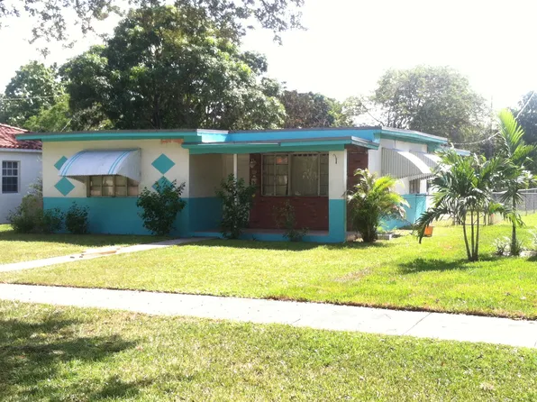 148 Bentley Dr, Miami Springs, FL 33166