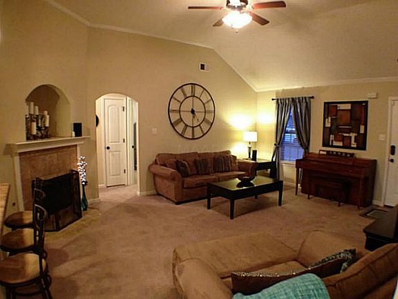 3rd image of 1591 Sawmill Creek Ln